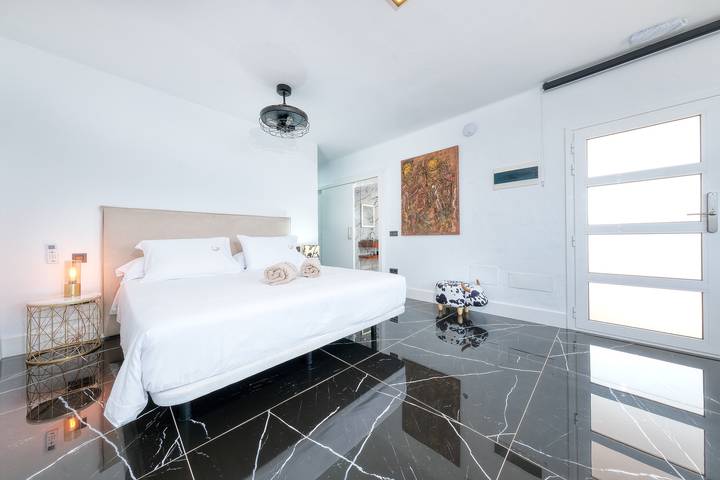 Apartamento rural para 2 personas, con piscina y terraza en Mácher - 2