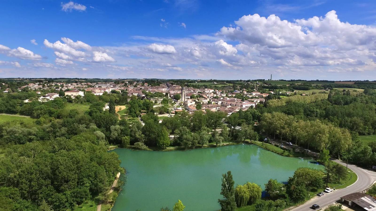 Ganze Wohnung, Ferienwohnung "Bz" 1 Zimmer - Home Babybett unmöglich 2 Personen in Mauvezin, Gers