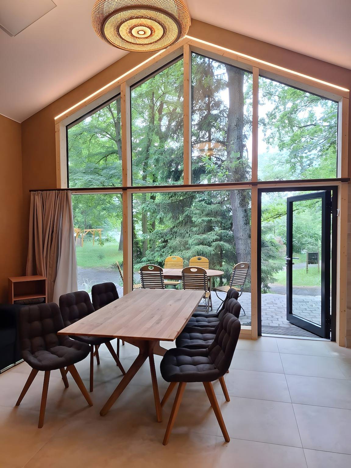 Holiday Home 'Deluxe' – Cozy Retreat for up to 8 Guests in Thiendorf in Tauscha, Oberlausitz