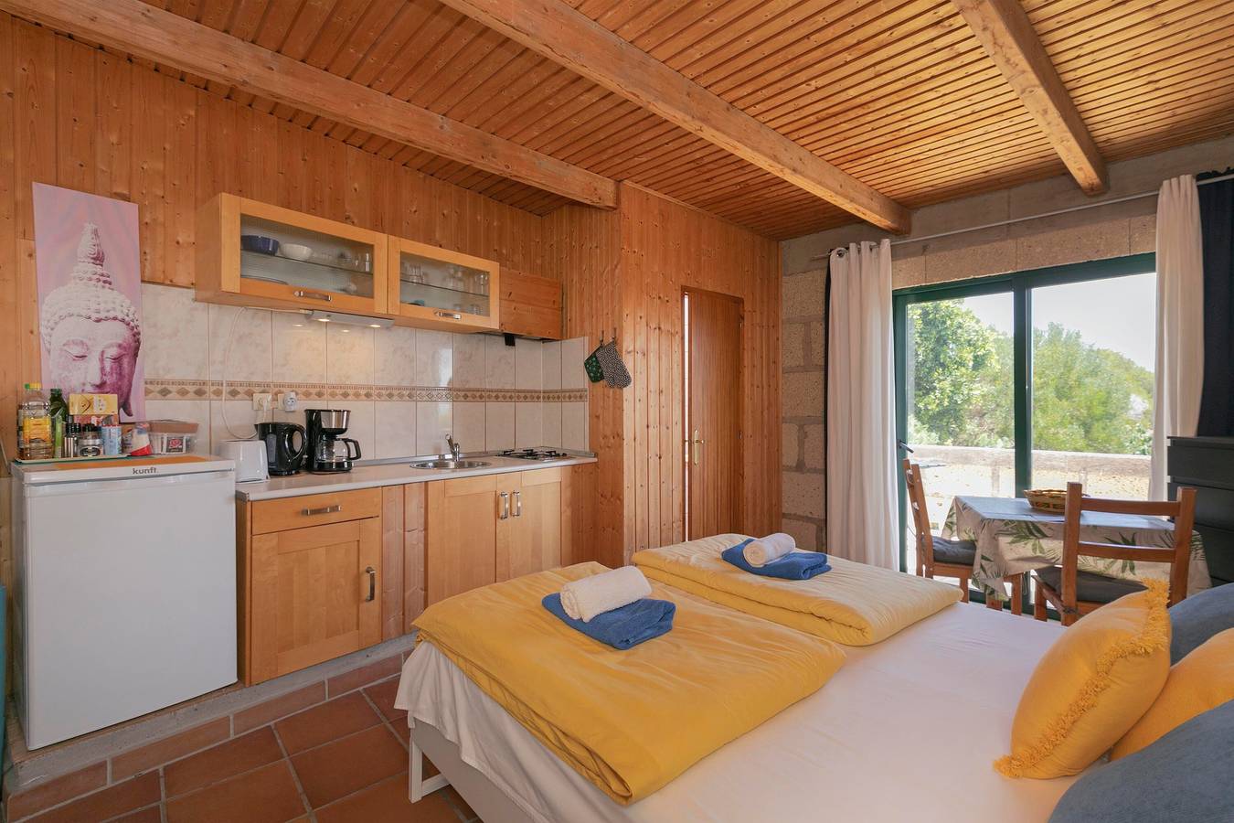 Apartamento inteiro, Apartamento de férias "Casa Killa" com vista para o mar, terraço e jardim partilhado in Granadilla de Abona, Tenerife (Sul)