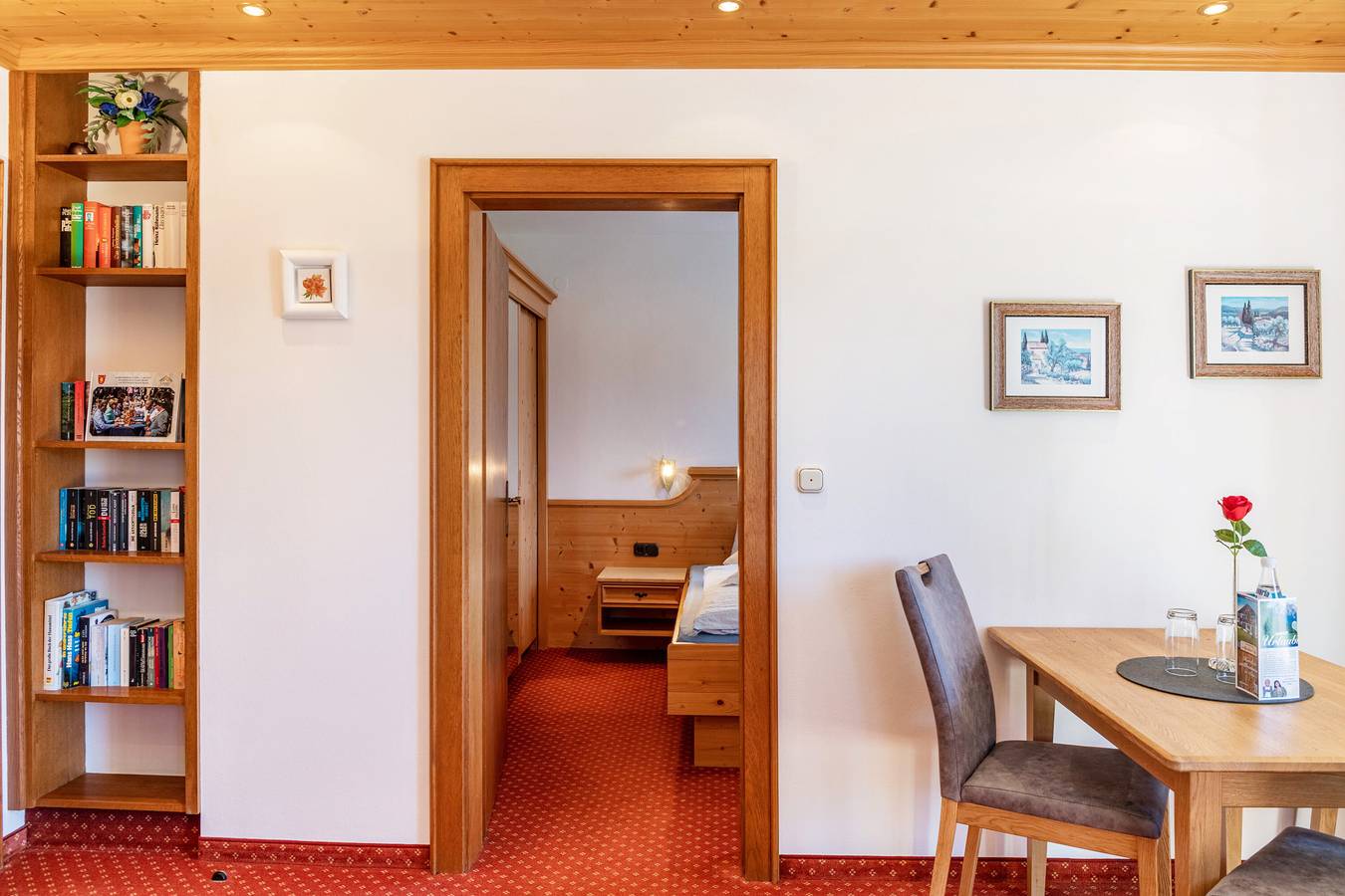 Entire apartment, Holiday Apartment 'Alpenblick Tilly - Eibsee' with Mountain View, Shared Terrace and Wi-Fi in Krün, Bavarian Alps