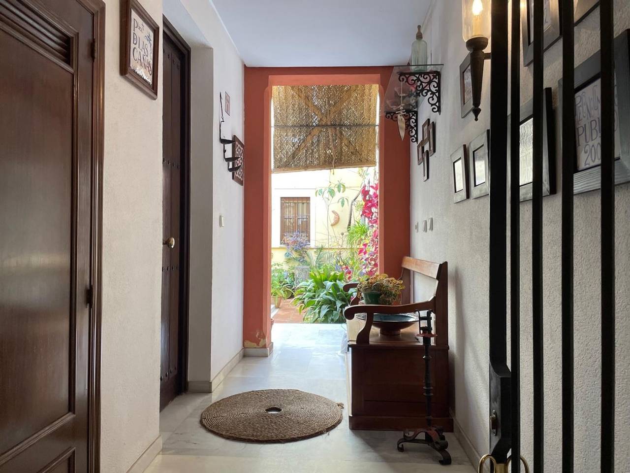 Maison Lumineuse avec Terrasse Privée au Coeur de la Judería, à 3 min de la Mosquée-Cathédrale in Distrito Centro (Córdoba), Cordoba