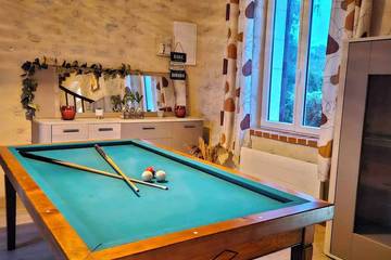 Location de vacances pour 6 personnes, avec terrasse ainsi que jardin et jacuzzi, animaux acceptés à Luçay-le-Mâle