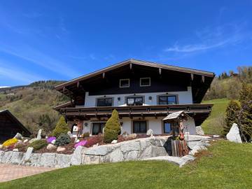 Ferienwohnung für 8 Personen, mit Garten und Ausblick sowie Terrasse, mit Haustier in Bramberg am Wildkogel