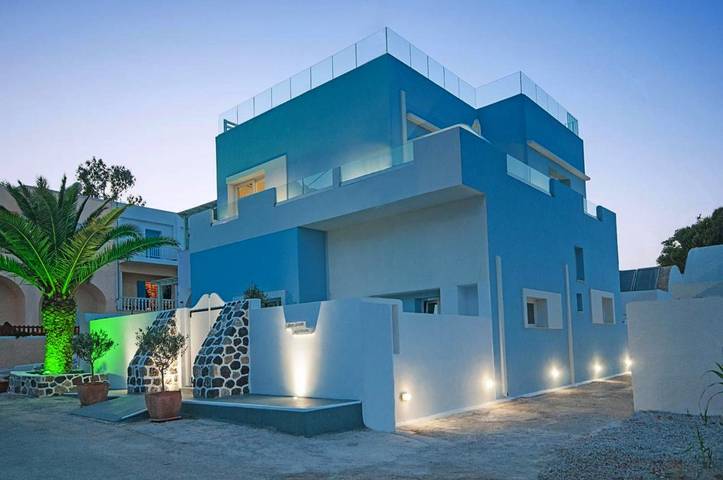 Vakantiewoning voor 4 personen, met terras en whirlpool in Kamari