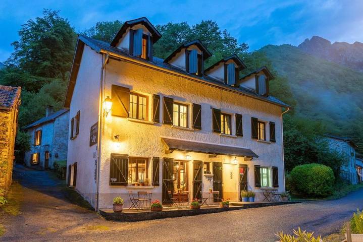 Hôtel pour 2 personnes, avec terrasse à Couflens - 2