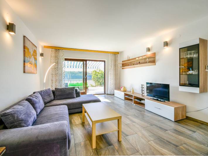 Ferienwohnung für 5 Personen, mit Balkon und Terrasse sowie Garten auf Krk - 3