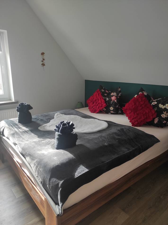 Apartamento entero, Apartamento 'Rosie' con jardín comunitario y Wi-Fi in Hartmannsdorf, Chemnitz (region)