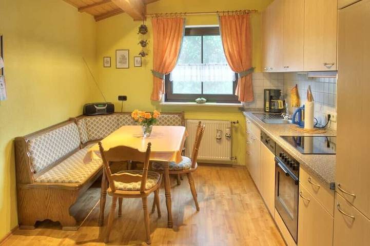 Ferienwohnung für 4 Personen, mit Balkon
