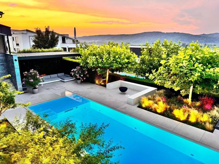 Ferienwohnung für 6 Personen, mit Terrasse und Garten sowie Pool und Seeblick in Bodman-Ludwigshafen