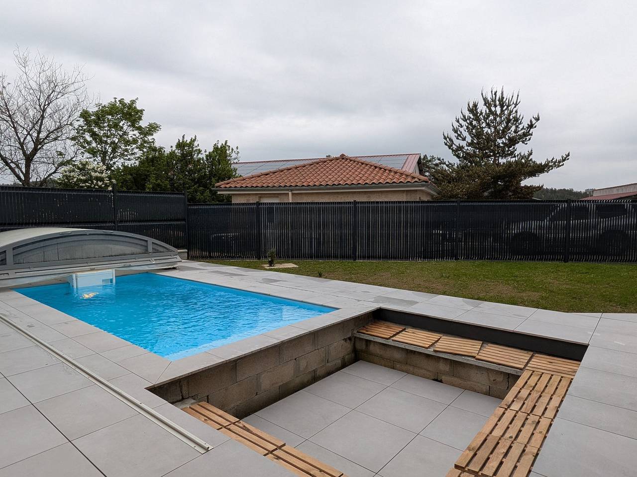 Haus mit Pool, Haustiere erlaubt - 6 Pers. in Saint-Victor-Malescours, Haute-Loire