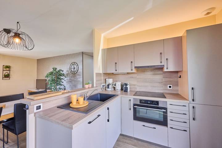 Location de vacances pour 6 personnes, avec piscine à Lanzac - 4