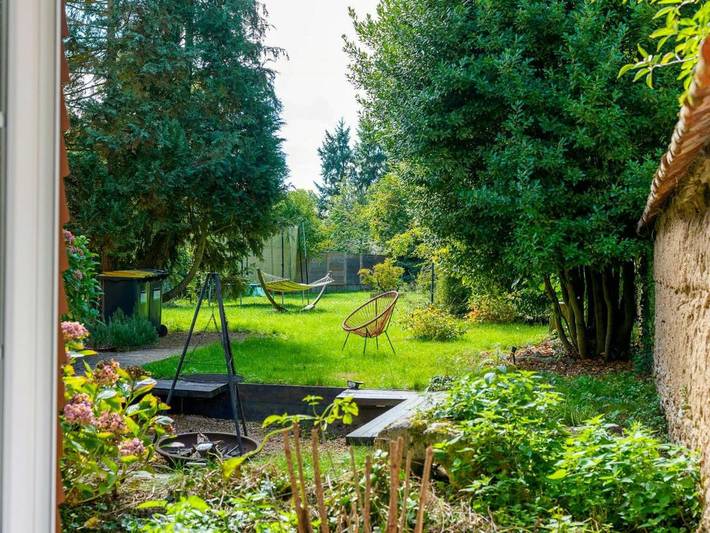 Location de vacances pour 6 personnes, avec terrasse et jardin dans Vérigny