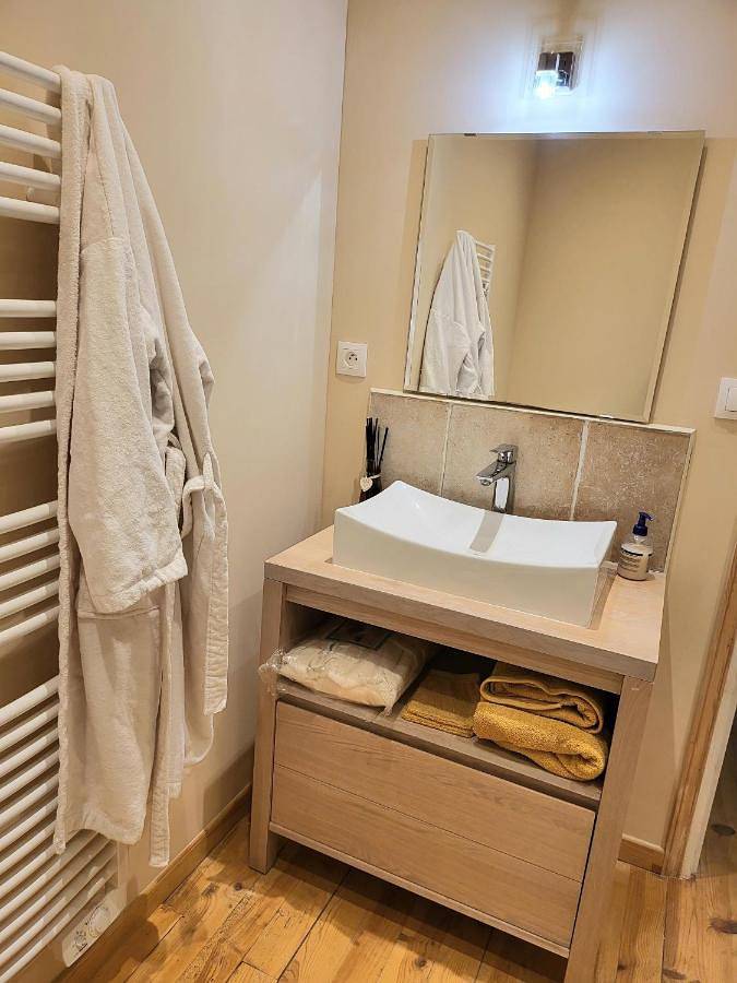 Three-Bedroom House in La Courtète, Lauragais