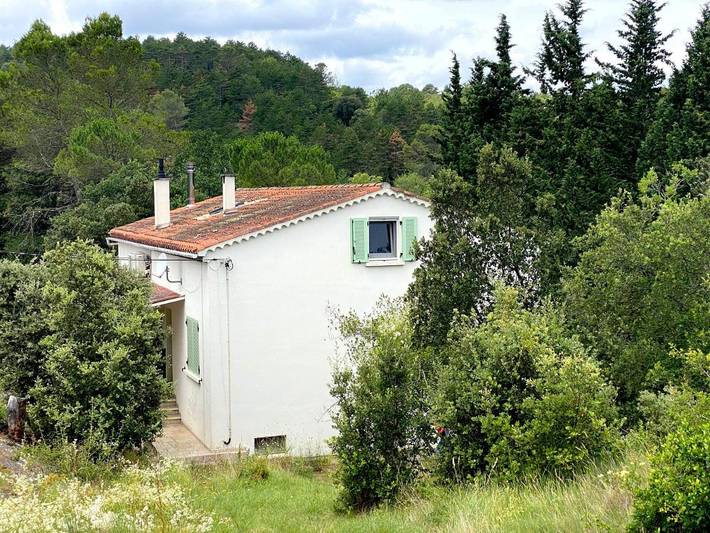 Gîte pour 5 personnes, avec terrasse ainsi que vue et jardin à Ladern-sur-Lauquet - 4