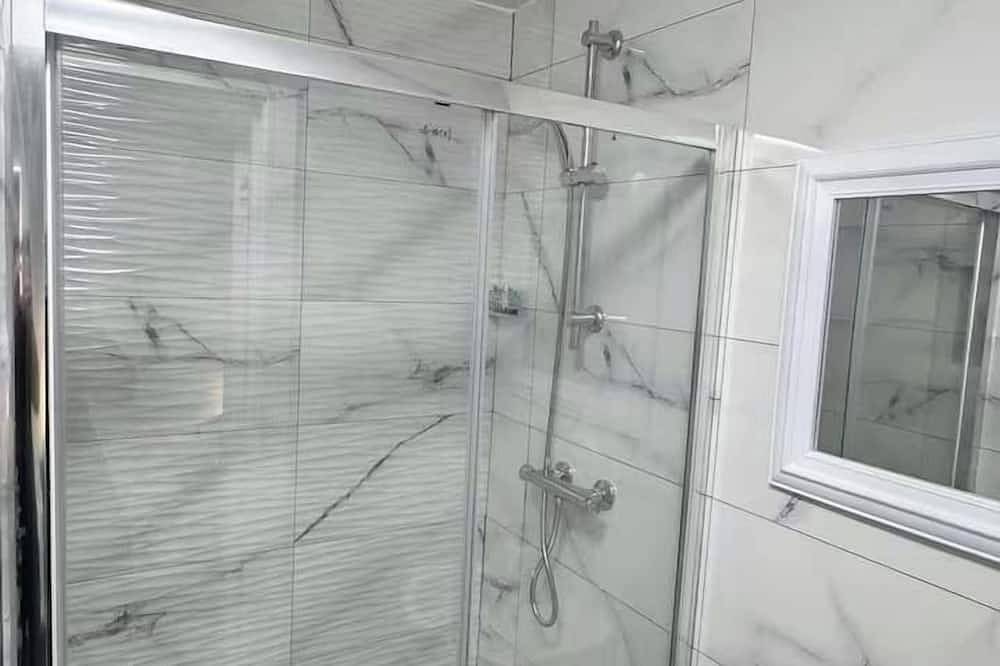 Ganze Wohnung, Modern Studio with Fast Wifi! in Cardiff, Cardiff und Umgebung