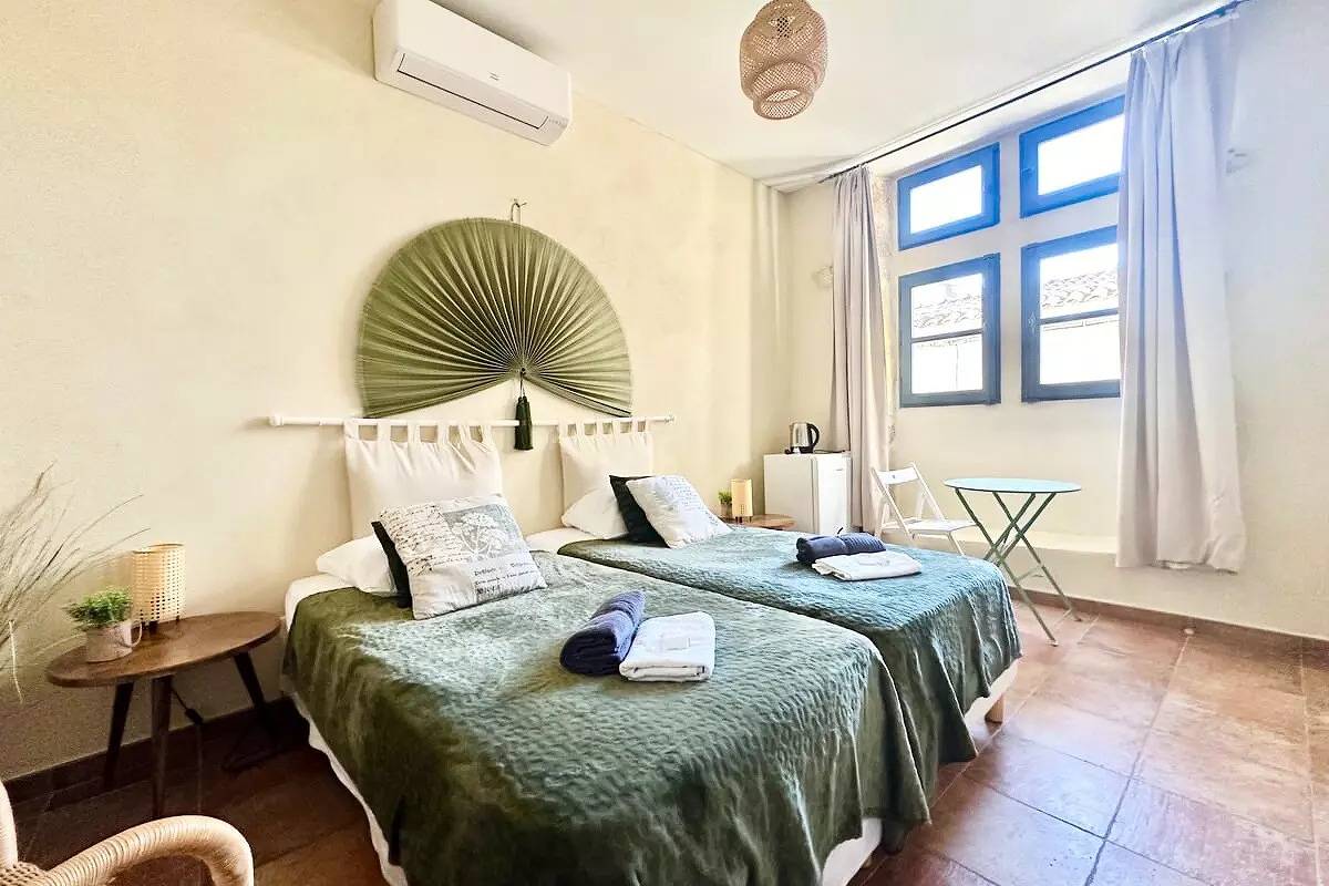 Casas " Villas para 15 personas in Montfrin, Region de Nimes