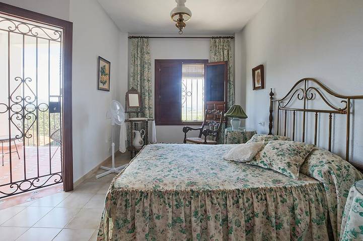 Pet friendly home in Lucena in Lucena, Sierras Subbéticas