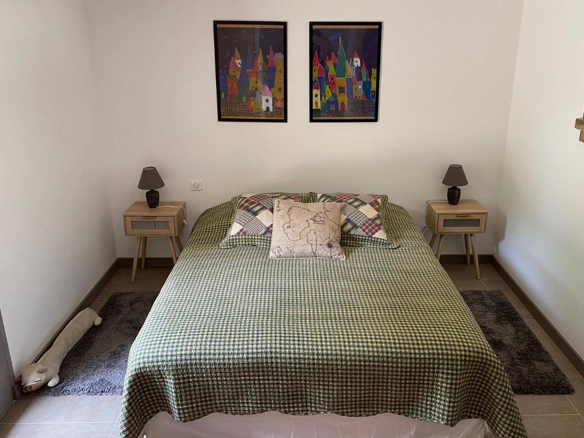 Double Room in Lourmarin, Parc naturel régional du Luberon