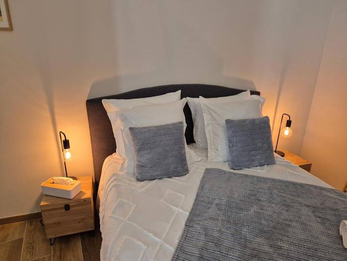 Gîte pour 2 personnes, avec vue et terrasse à Saint-Émilion - 4