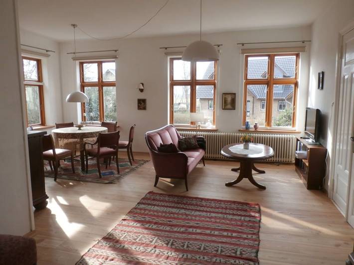 Ferienwohnung für 8 Personen, mit Terrasse und Garten sowie Sauna