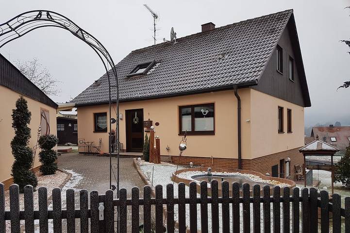Ferienwohnung für 3 Personen, mit Garten