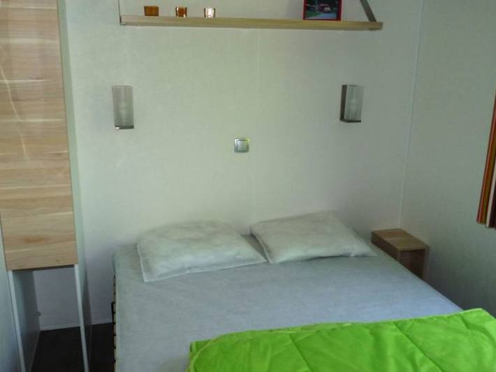 Mobil home pour 4 personnes, avec terrasse à Champagnac-le-Vieux - 4