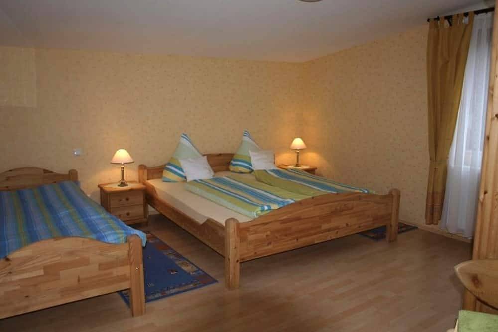 Ganze Wohnung, Die Wohnung hat eine einmalig schöne Lage, direkt an der Mosel mit großem Balkon in Lösnich, Bernkastel-Kues & Umgebung