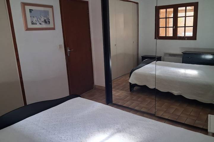 Gîte pour 5 personnes, avec terrasse ainsi que piscine et jardin à Mouans-Sartoux - 3