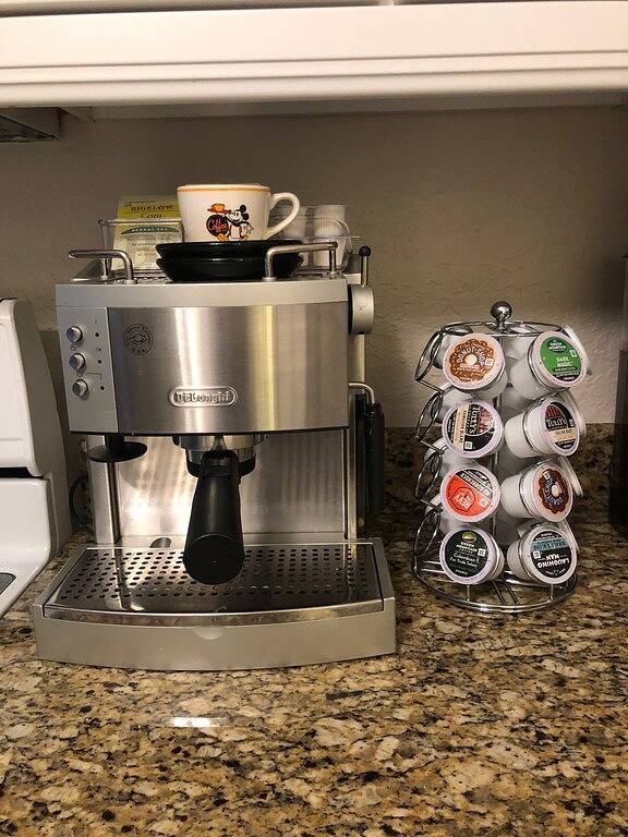 Ganze Wohnung, Chic Condo Schritte vom Strand entfernt mit allem ausgestattet, was Sie brauchen! in Fort Pierce, Hutchinson Island