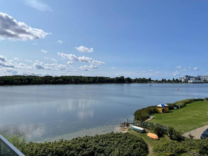 Ferienwohnung für 2 Personen, mit Meerblick und Balkon am Steinwarder