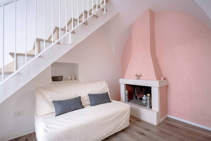 Entire apartment, Apartment 'La Casetta Rosa' in Martina Franca, Taranto Province