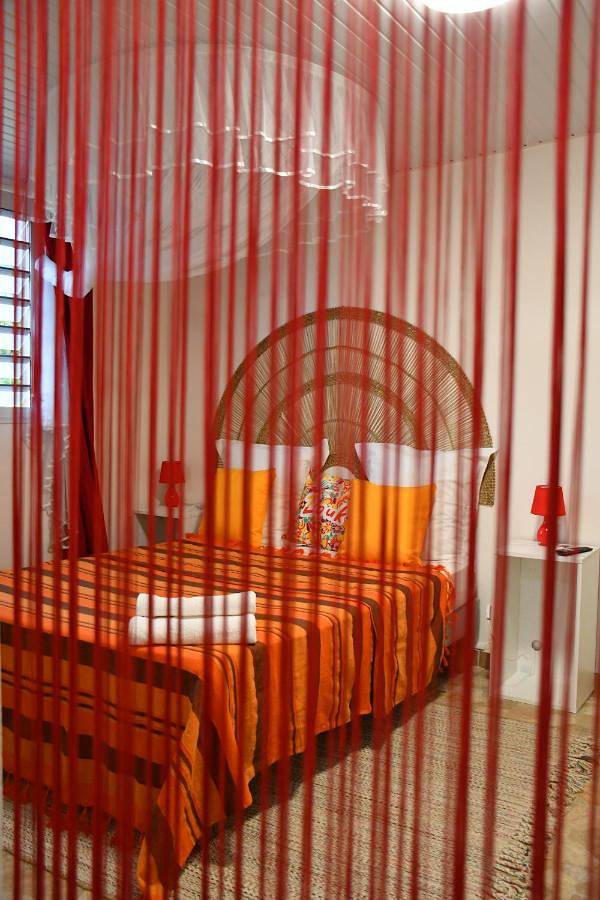 Gîte pour 2 personnes, avec vue et jardin à Le Morne-Rouge - 4