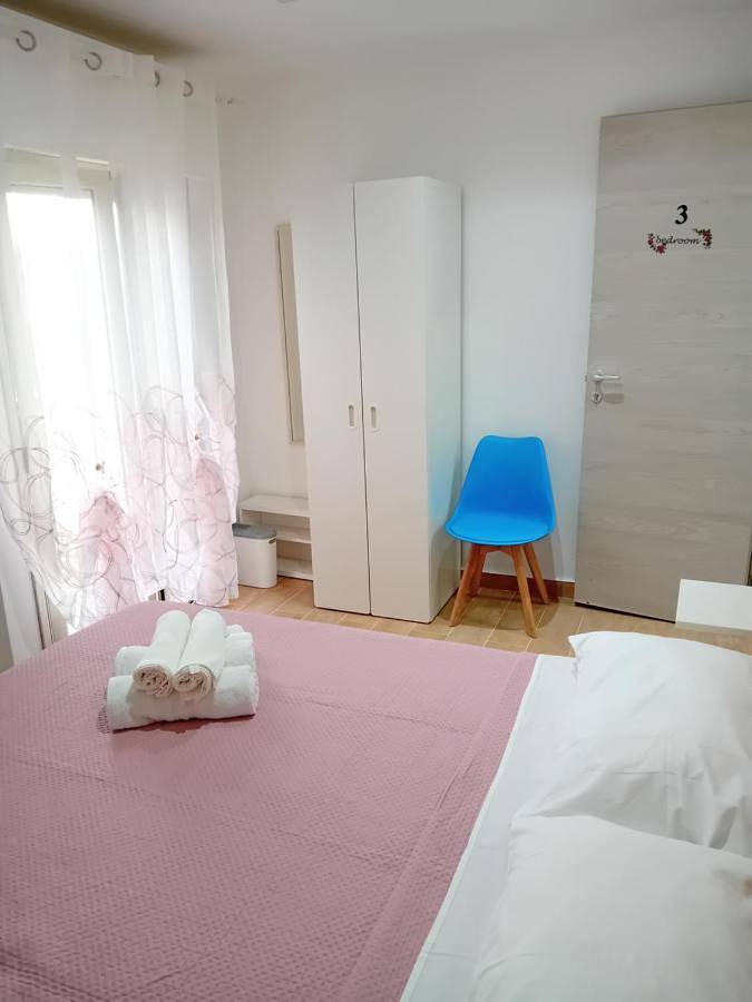 Casa vacanza per 2 persone, con Balcone e Terrazza nonché Panorama a Gioia Tauro