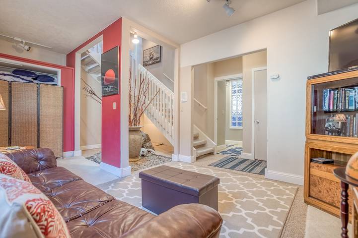 Vacation home for 8 people, with balcony, with pets in Oregon Coast