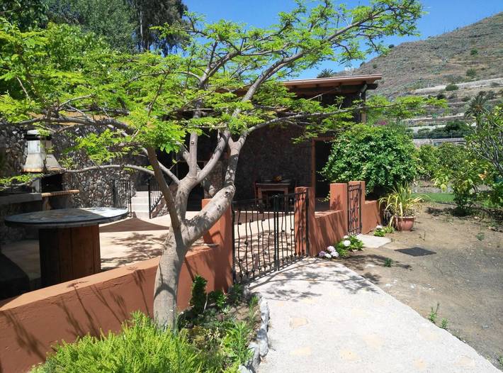 Respira by Canariapartment – Peaceful Nature Retreat with Wi-Fi and Air Conditioning