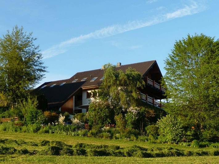 Ferienwohnung für 4 Personen, mit Seeblick und Garten in Oberschwaben - 2