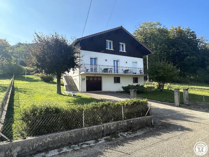 Casa de huéspedes para 6 personas, con jardín y balcón - 1