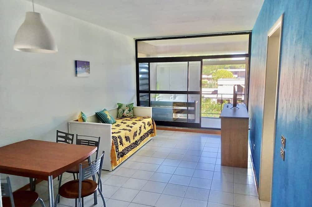 Entire apartment, Staying in the Marina di Bibbona Apartments combines the convenience of feeling at home with the comfort of a holiday in a green setting, just steps from the sea and all the main amenities. With its pleasant atmosphere, Marina di Bibbona combines in Marina di Bibbona, Bibbona