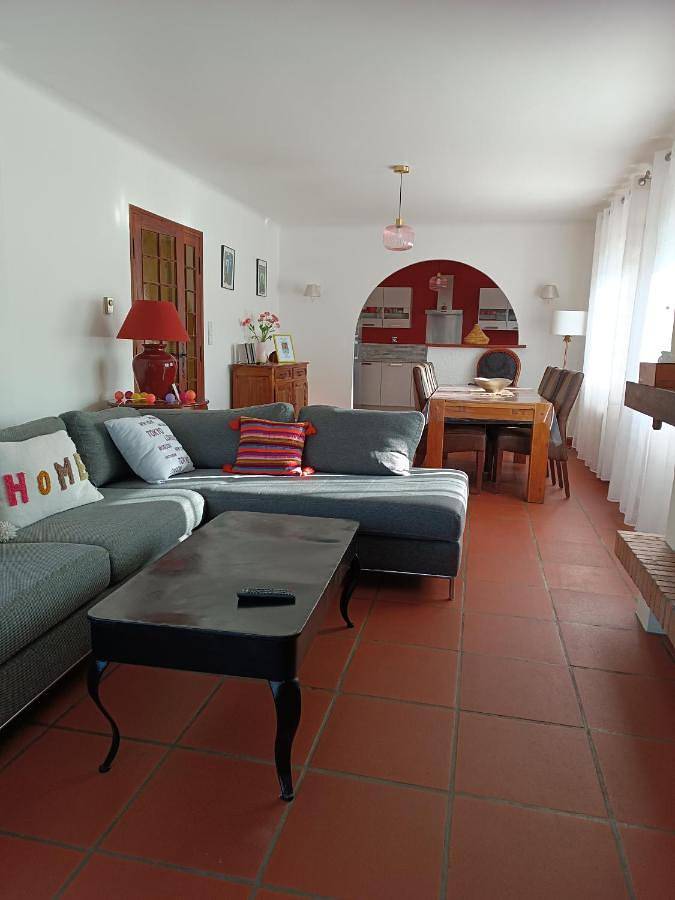 Gîte pour 3 personnes, avec jardin dans Pajay - 3