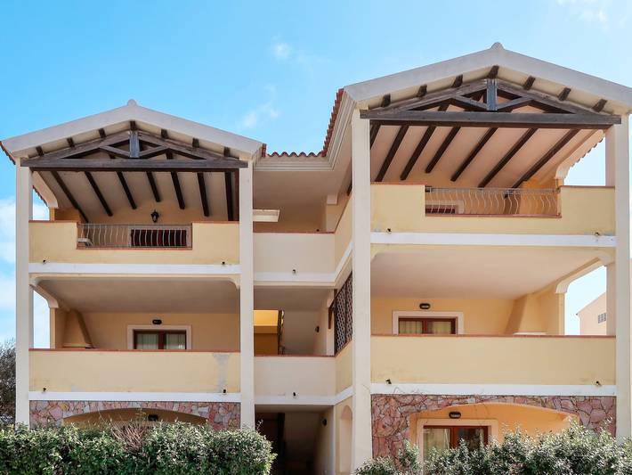 Appartamento per 4 persone, con Terrazza e Giardino a Santa Teresa di Gallura
