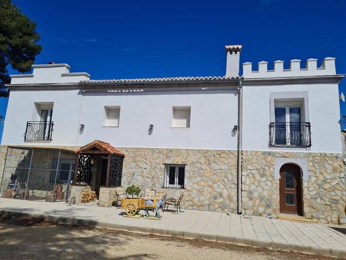 Apartamento de vacaciones para 3 personas, con piscina además de terraza y vistas - 1