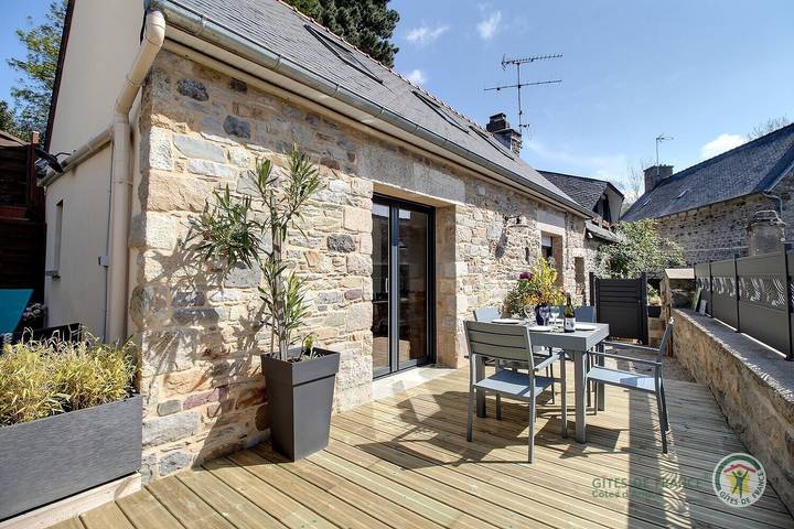 Gîte pour 4 personnes, avec Terrasse et Jardin à Lézardrieux - 2
