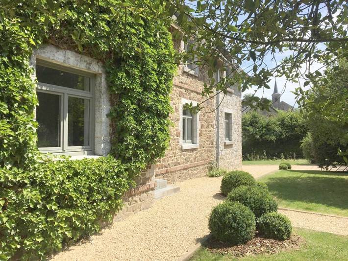 Location de vacances pour 6 personnes, avec jardin et vue dans Sohier - 2