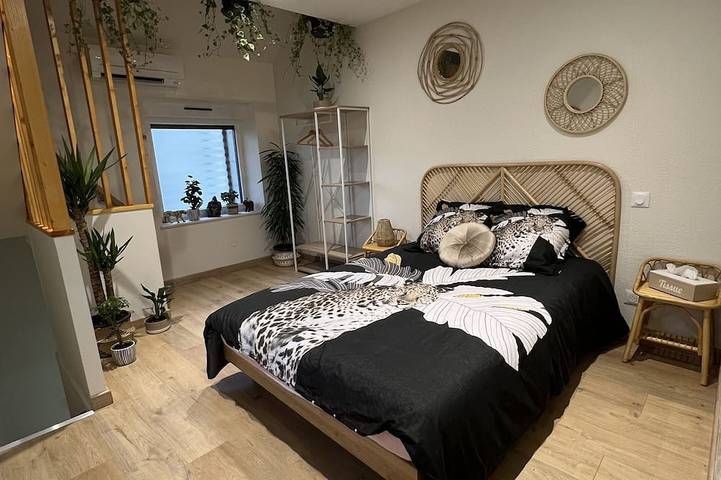 Ma p’tite cabane-Cabaña de madera-Confortable-Baño privado con ducha in Venoy, Auxerre region