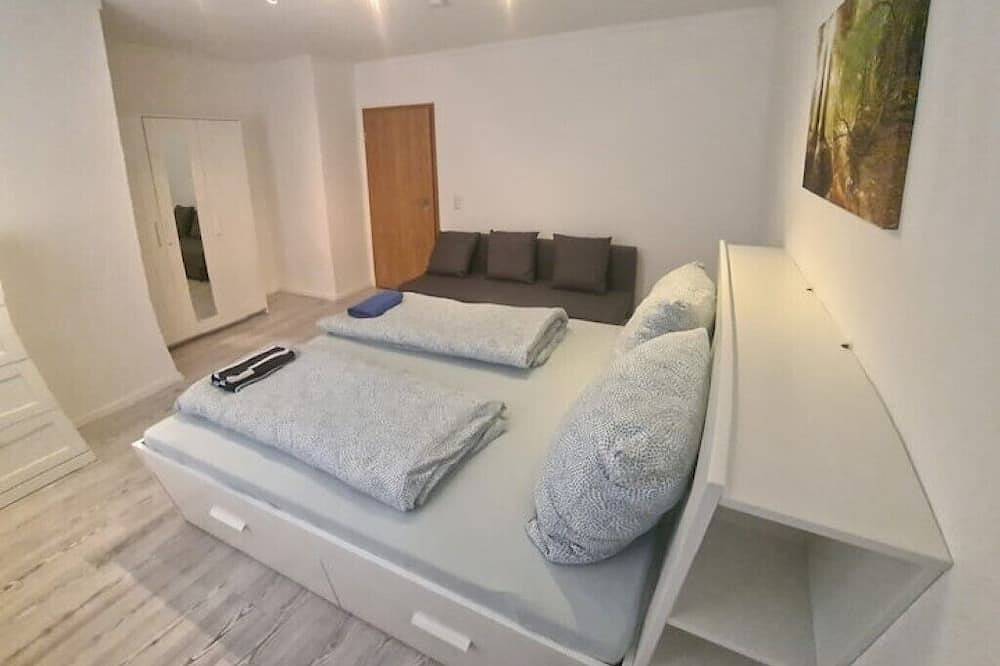 Entire apartment, Großzügiger Wohntraum - nur 10 min zu Fuß vom Europapark! in Europa-Park, Rust