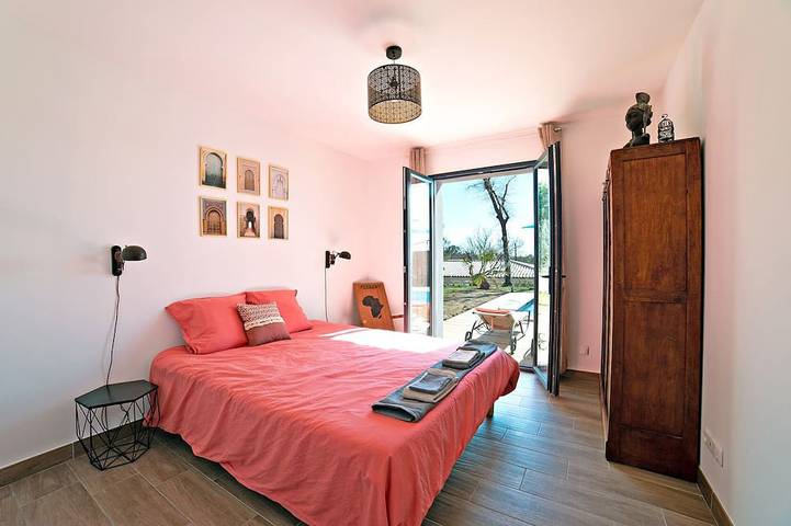 Location de vacances pour 8 personnes, avec jardin à Callas - 3