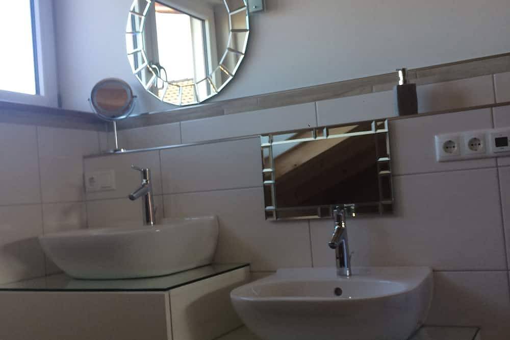 Ganze Wohnung, Erholsamen Urlaub mit der \"Königscard\"und atemberaubenden Ausblick auf die Alpen in Seeg, Bayerisch Schwaben