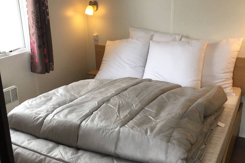 Cozy mobile home for 6 people with terrace / Domaine de Kerlann campsite **** South Brittany in Pont-Aven, Quimper region