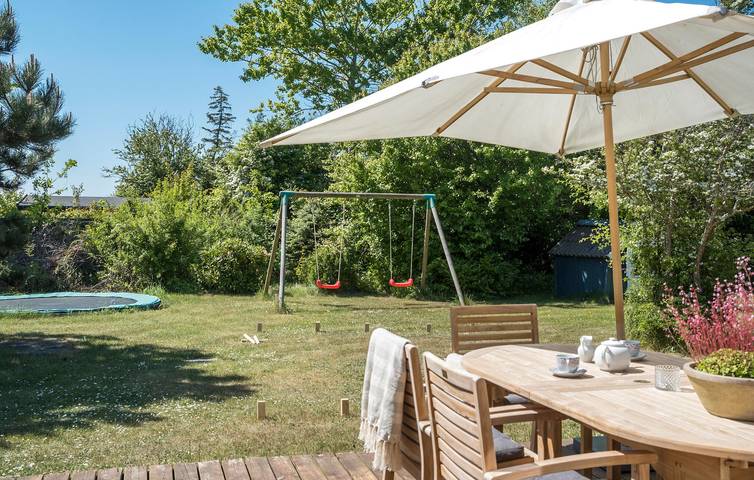 Ferienhaus für 7 Personen mit Terrasse in Yderby Lyng, Sjællands Odde